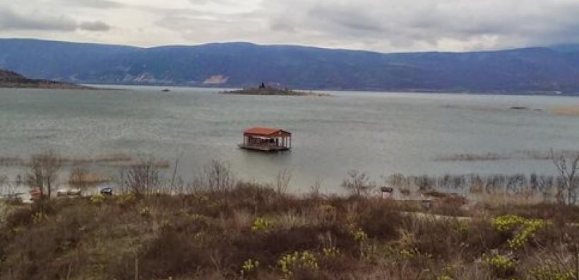 Φλώρινα: Οκτώ μέτρα αυξήθηκε η στάθμη της λίμνης Βεγορίτιδας, εξαιτίας των φετινών βροχοπτώσεων