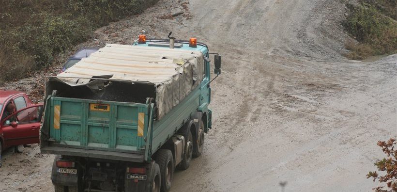 Φωτιά σε φορτηγό της «Ελληνικός Χρυσός»