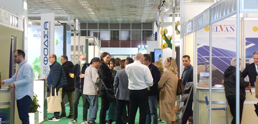 Προϊόντα και λύσεις για φθηνή ενέργεια και φωτοβολταϊκά στέγης για επιχειρηματικούς και οικιακούς καταναλωτές στην FORWARD GREEN και στην RENEWABLE ENERGYTECH - 210 εκθέτες από 20 χώρες στις δύο εκθέσεις