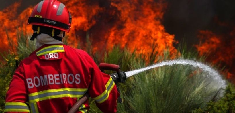 Φλέγεται η Ιβηρική Χερσόνησος - Δορυφορική φωτογραφία των καταστροφικών πυρκαγιών