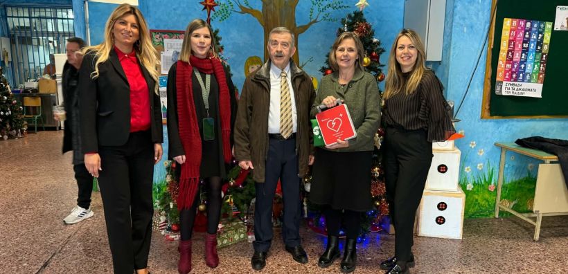 TÜV NORD Hellas: Παράδοση Αυτόματου Εξωτερικού Απινιδωτή στο 4ο Δημοτικό Σχολείο Ζωγράφου 