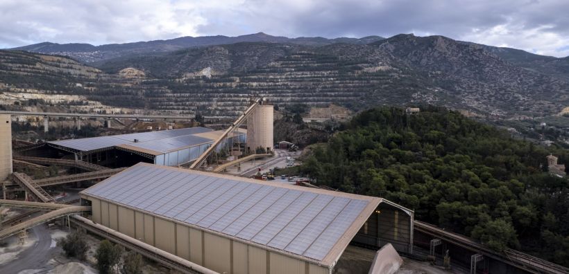 Όμιλος ΗΡΑΚΛΗΣ: Σε λειτουργία ο φωτοβολταϊκός σταθμός στο εργοστάσιο του Βόλου
