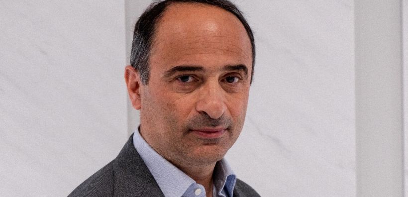Ο Χρ. Παυλίδης παίρνει πίσω την εταιρεία Μάρμαρα Παυλίδη