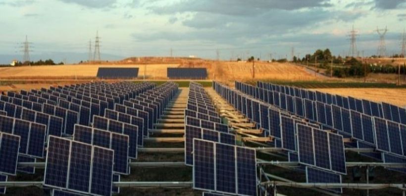 Πέντε φωτοβολταϊκά συνολικής ισχύος 63,7 MW έλαβαν άδεια παραγωγής από την ΡΑΕ