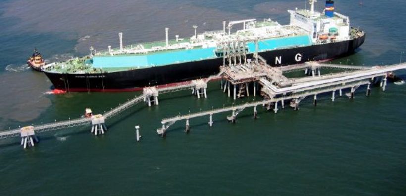 Εντυπωσιακό ενδιαφέρον στο market test για το FSRU της Αλεξανδρούπολης – Υπερκαλύφθηκε η δυναμικότητα του πλωτού σταθμού