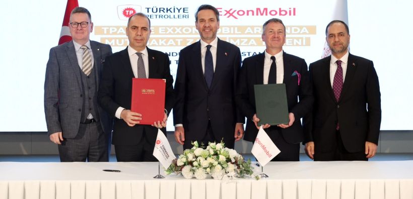 Συμφωνία ExxonMobil-TPAO για έρευνες υδρογονανθράκων σε Μαύρη Θάλασσα και Μεσόγειο