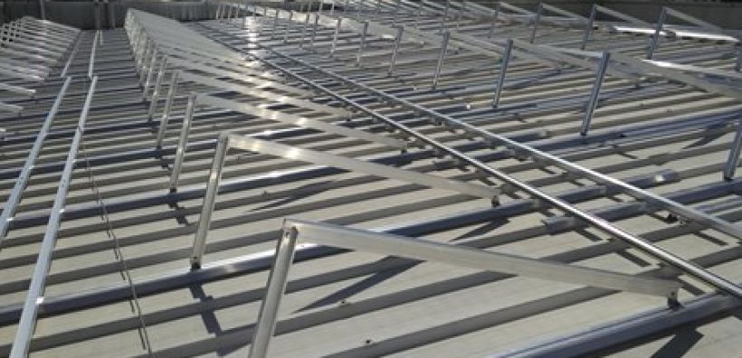 Με εξοπλισμό της ALUMIL Solar φ/β 99,80 KW σε υποκατάστημα της «Φάρμας Κουκάκη»