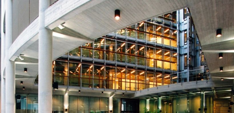 ΓΕΚ Τέρνα: Καθαρά κέρδη €147 εκατ. το 2025 με άνοδο 48,1%