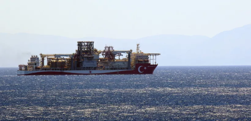 Ανοιχτά της Λέσβου εθεάθη το τουρκικό γεωτρύπανο Αβδουλχαμίτ