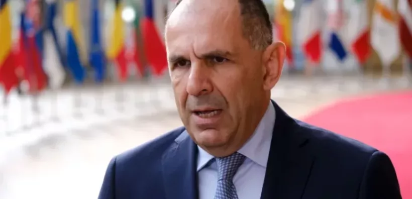 Στη Λιβύη ξανά ο Γιώργος Γεραπετρίτης – Κυριαρχικά δικαιώματα και Διεθνές Δίκαιο στο επίκεντρο