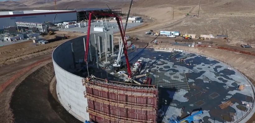 Η Γερμανία αντεπιτίθεται στην Tesla με δικό της «Gigafactory»