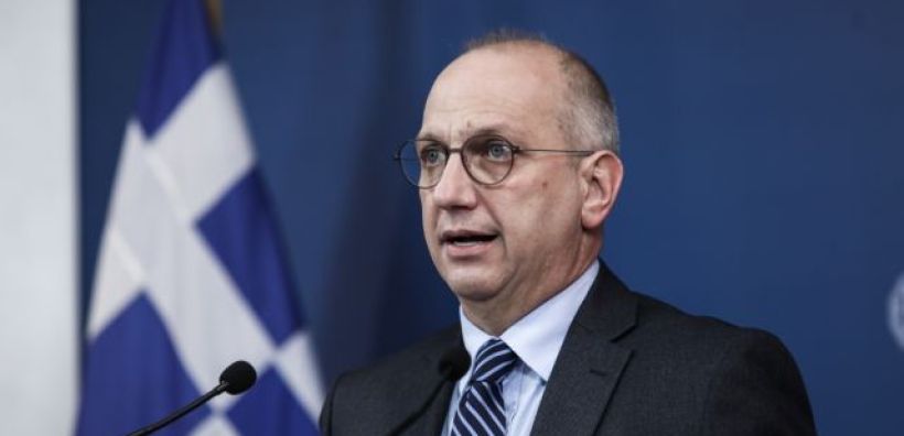 Οικονόμου: Προσβλητική η κριτική στην ΡΑΕ από την αντιπολίτευση - Φορολόγηση των υπερκερδών και το τρίμηνο Μάρτη-Ιούνη