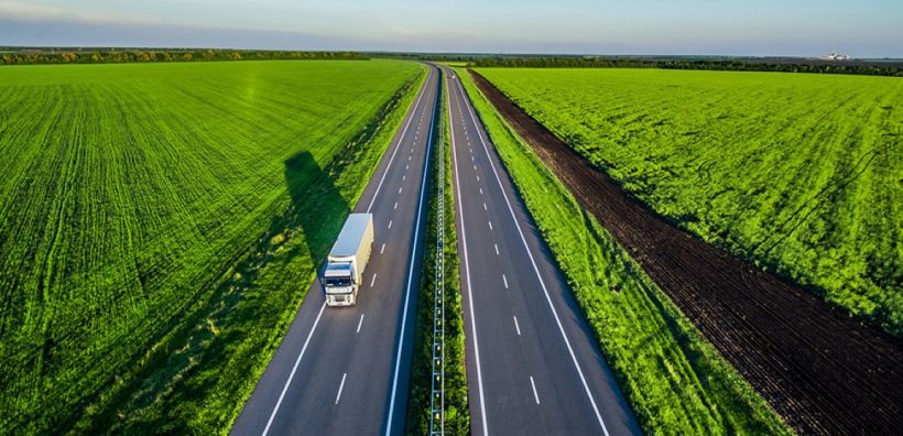 EE: Πόροι 5 δισ. ευρώ για συνδεδεμένες και ενεργειακά αποδοτικές μεταφορές