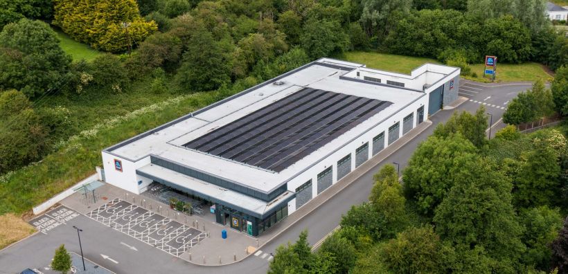 Η Greenvolt Next θα εγκαταστήσει φωτοβολταϊκά 6,3 MW σε 44 καταστήματα της Aldi στην Ιρλανδία