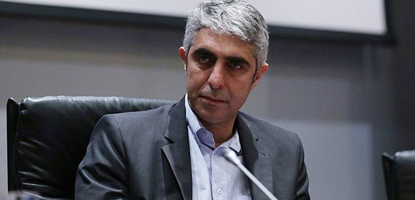 Στο γραφείο του πρωθυπουργού ο Γ. Τσίπρας, μετά την παραίτησή του από το ΥΠΕΞ