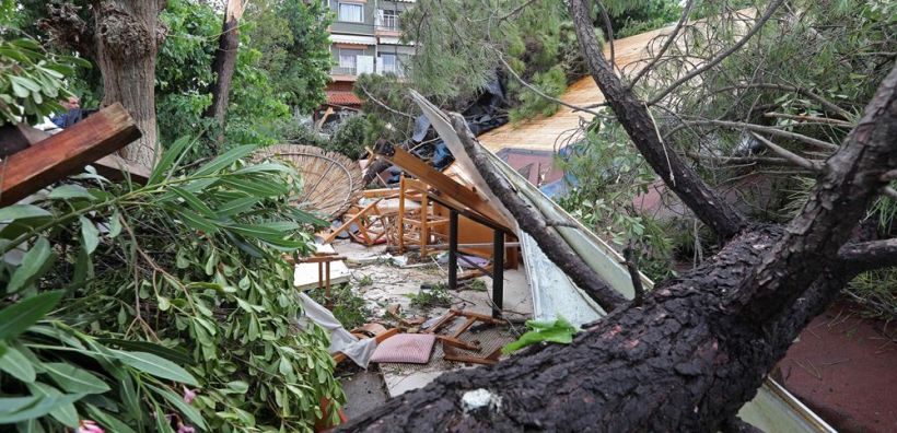 ΔΕΔΔΗΕ: Ξεκίνησε η ηλεκτροδότηση στην χερσόνησο της Κασσάνδρας - Μέχρι το βράδυ πλήρης αποκατάσταση στις πληγείσες περιοχές