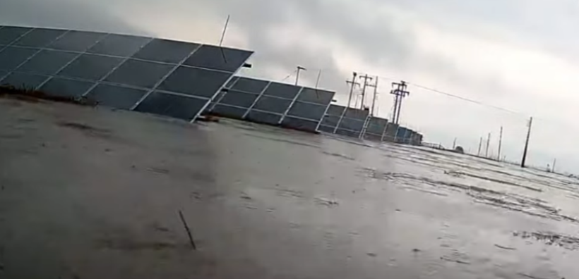 Πλημμύρες σε φωτοβολταϊκά στη Θεσσαλία (vid)