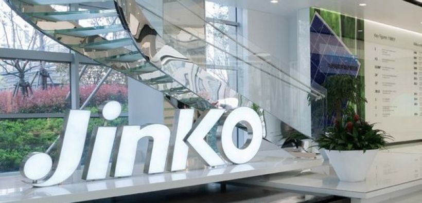 JinkoSolar: Κατά 50% μέσω ΑΠΕ η κάλυψη της παραγωγής της
