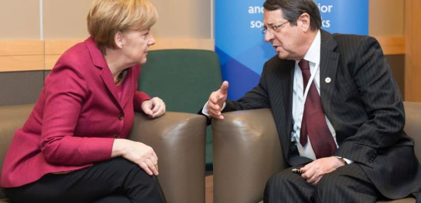 Για παράνομες γεωτρήσεις Τουρκίας, αντιμετώπιση συνεπειών πανδημίας και θέματα ΕΕ συζήτησαν Αναστασιάδης-Μέρκελ