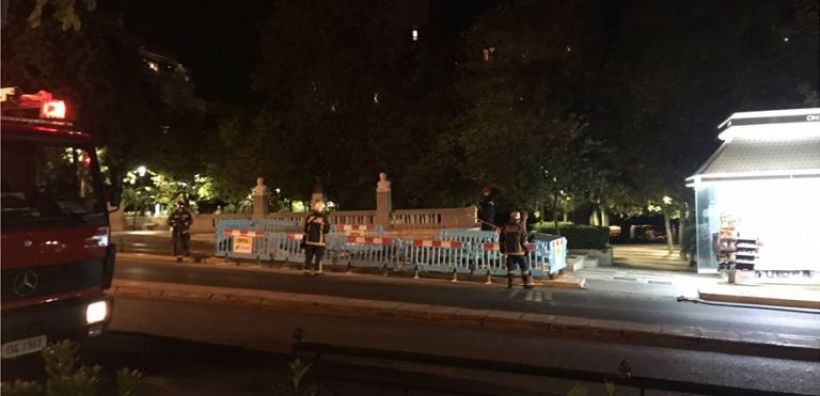 Έκρηξη από καλώδια της ΔΕΗ στην πλατεία Κολωνακίου