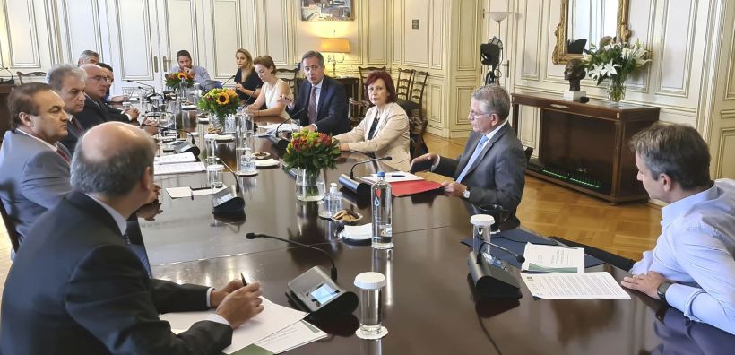 Με τον Κυριάκο Μητσοτάκη συναντήθηκαν οι κυβερνητικοί βουλευτές των ενεργειακών περιοχών Κοζάνης, Φλώρινας και Αρκαδίας