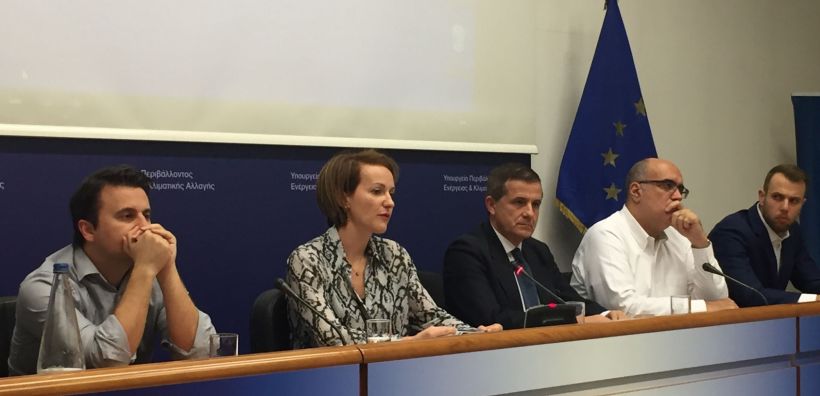 ΥΠΕΝ: Πρώτη ουσιαστική παρέμβαση για την απλοποίηση και επιτάχυνση της διαδικασίας αδειοδότησης των ΑΠΕ