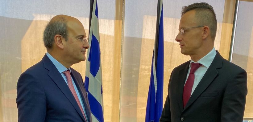 Με τον Υπουργό Εξωτερικών της Ουγγαρίας συναντήθηκε ο Κωστής Χατζηδάκης - Συνεργασία σε θέματα ενεργειακής ασφάλειας