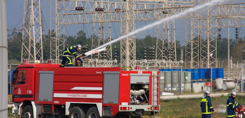 Ασκηση πυρασφάλειας στο εργοστάσιο των ΕΛΠΕ