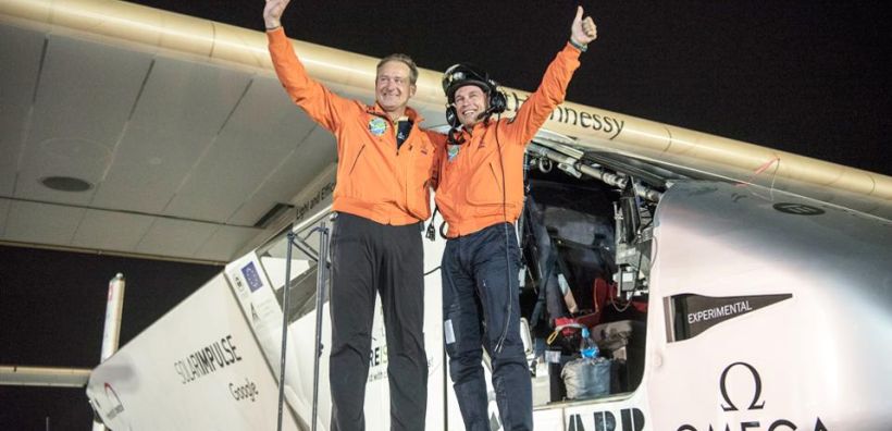 Το Solar Impulse 2 ολοκλήρωσε την ιστορική αποστολή του