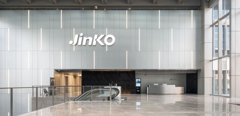 Νέο ρεκόρ απόδοσης για τα πάνελ N-type TOPCon της JinkoSolar