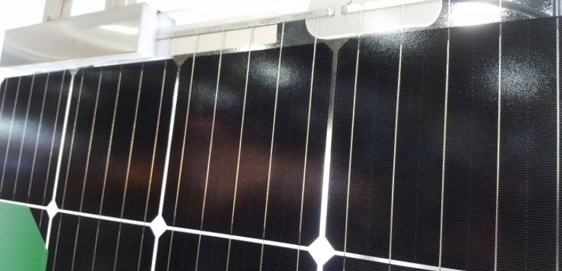Ρεκόρ απόδοσης από τη JinkoSolar στα μονοκρυσταλλικά φωτοβολταϊκά με 23,95%