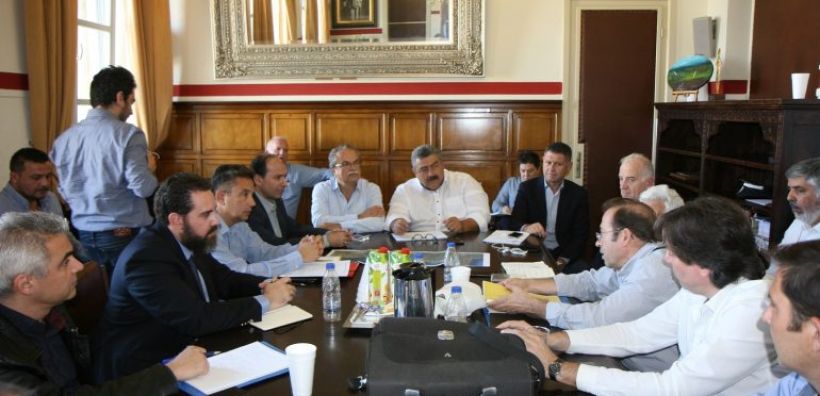 Σύσκεψη στα Χανιά για τα επίγεια έργα της ηλεκτρικής διασύνδεσης Κρήτης - Πελοποννήσου