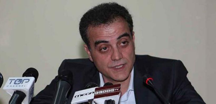 Nα παραμείνει υπό δημόσιο έλεγχο η ΔΕΗ ζήτησε από Τσίπρα και Παναγιωτάκη ο Καρυπίδης