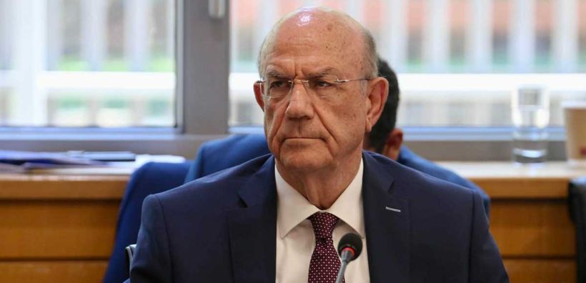 Σενάρια για απειλή παραίτησης από τον Κύπριο υπουργό Οικονομικών Μάκη Κεραυνό που διαφωνεί με για το καλώδιο Κρήτης - Κύπρου