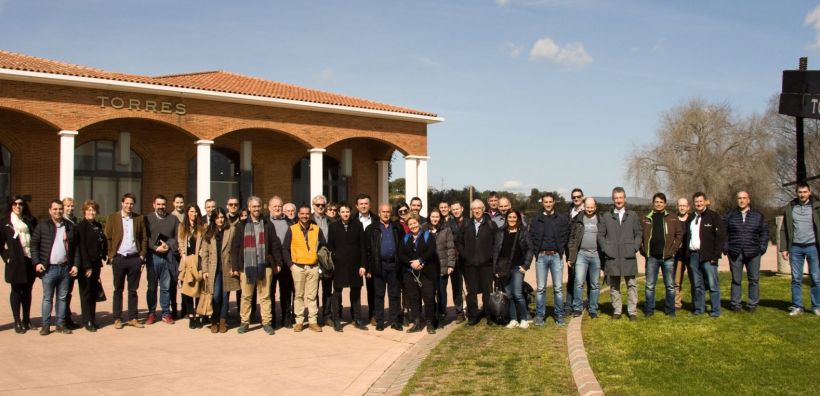 Χρησιμοποιώντας κλαδέματα αμπελιών για θέρμανση στη Vilafranca del Penedès: ένα παράδειγμα προς μίμηση για όλη την Ευρώπη