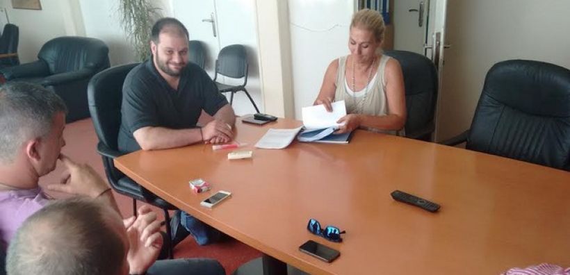 Συνάντηση Δημάρχου Νάουσας με ΔΕΔΔΗΕ για επανασυνδέσεις ρεύματος στους δημότες