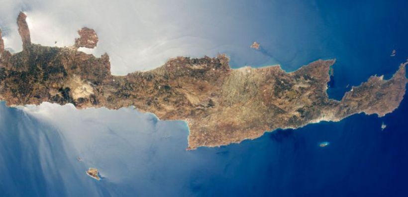 "Αγνοούν" τα καλώδια, ευνοούν το πετρέλαιο - Ετοιμη η ΡΑΕ να αναθέσει αλλού την κατασκευή της διασύνδεσης της Κρήτης
