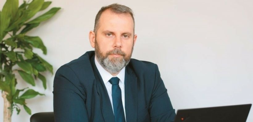 Προσκεκλημένος του Μακρόν στο Choose France Summit ο CEO της Sunlight Λ. Μπίσαλας