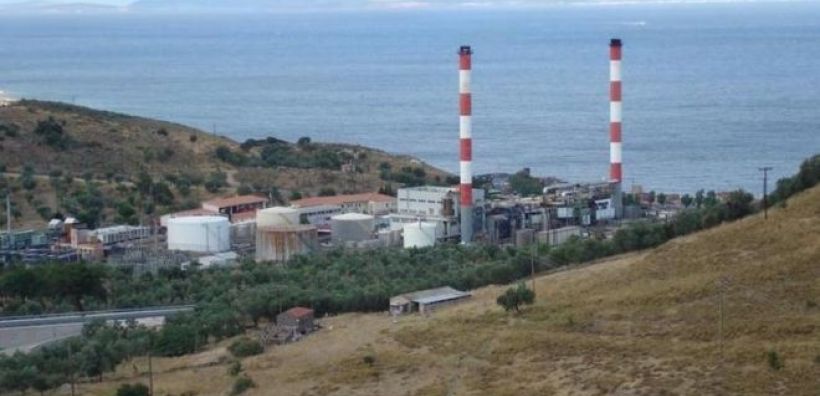 Λέσβος: Διακοπή ρεύματος λόγω πυρκαγιάς σε μετασχηματιστές της ΔΕΗ
