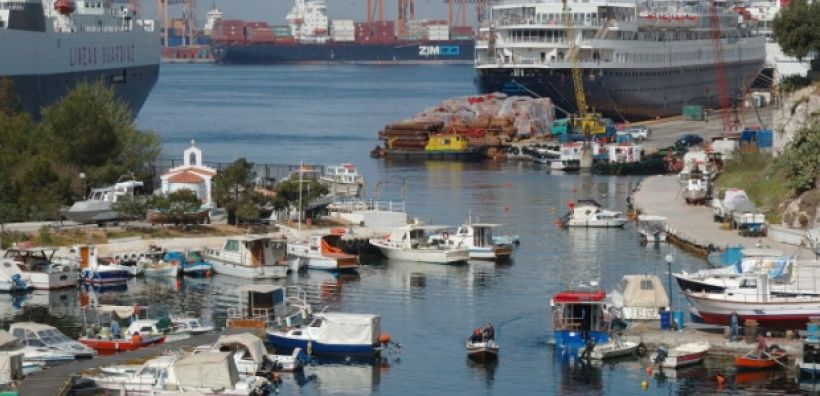Πετρελαϊκή ρύπανση καταγγέλλει ο Δήμος Κερατσινίου