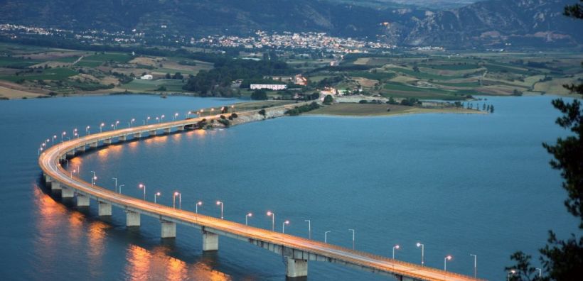 Αντίθετοι στα πλωτά φωτοβολταϊκά στη λίμνη Πολυφύτου χωρίς συγκατάθεση των τοπικών κοινωνιών οι δήμαρχοι Κοζάνης, Σερβίων και Βελβεντού – Επίκειται συνεδρίασης του Περιφερειακού Συμβουλίου