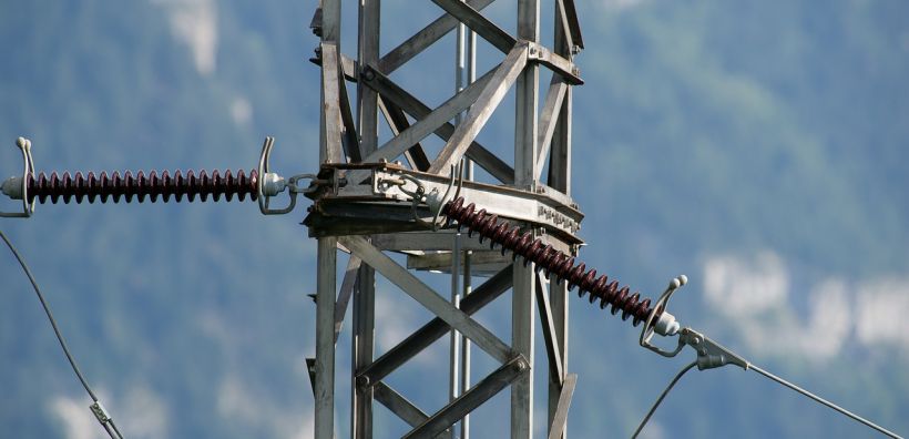 Νέα πτώση τιμών και ζήτησης στη χονδρική ρεύματος – Χαμηλό 156 εβδομάδων 