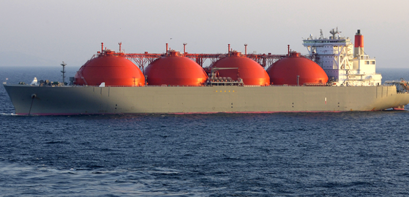 Γιατί η Ελλάδα πληρώνει ακριβότερα το LNG από τις ΗΠΑ σε σχέση με την υπόλοιπη Ευρώπη