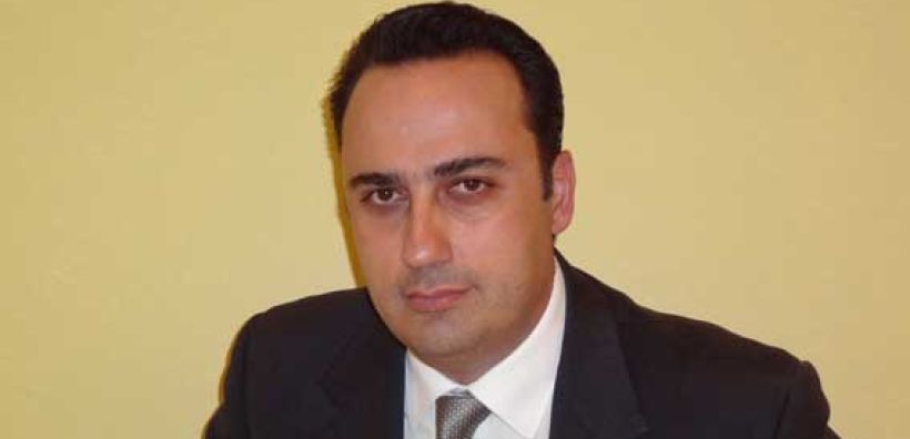 Λουμάκης: Πλεονεκτήματα και προκλήσεις από την εγκατάσταση φωτοβολταϊκών στα κτήρια 