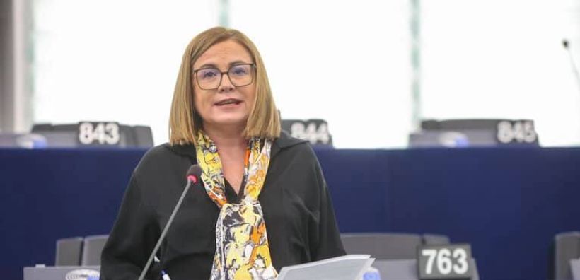 Σπυράκη: Ευελιξία στη χρήση πόρων και χαμηλότοκα δάνεια από την Ευρωπαϊκή Τράπεζα Επενδύσεων για έργα στις πληγείσες περιοχές
