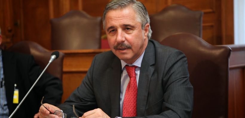 Ευρωπαϊκό μηχανισμό έκτακτης ανάγκης για το αέριο ζητά ο Μανιάτης