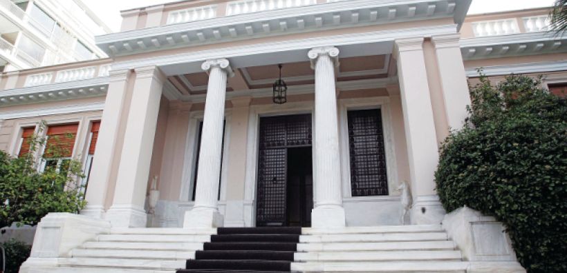 Εφ όλης της ύλης συνάντηση του πρωθυπουργού με Σκουρλέτη