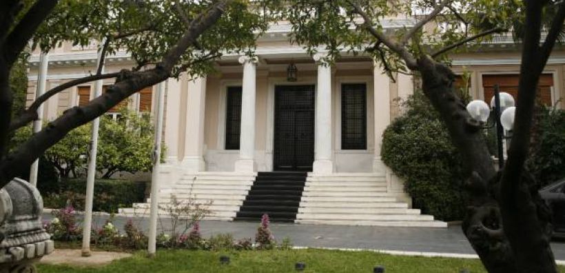 Σε τεταμένο κλίμα η νέα συνάντηση των τριών αρχηγών