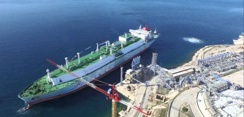 Επί ποδός για να προληφθεί έλλειψη αερίου - Πρόσληψη Συμβούλου, μελέτη από ΔΕΣΦΑ για πλοίο αποθήκη στη Ρεβυθούσα