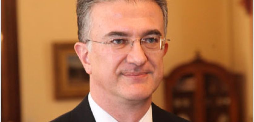 Μαυραγάνης: Μείωση του ΕΝΦΙΑ και κατάργηση τεκμηρίων